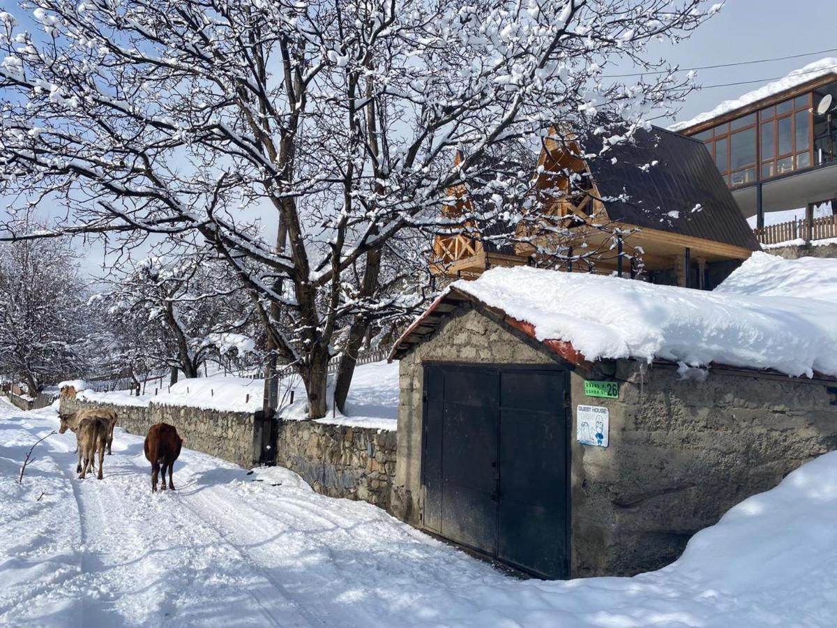 Guesthouse Data Местія Екстер'єр фото