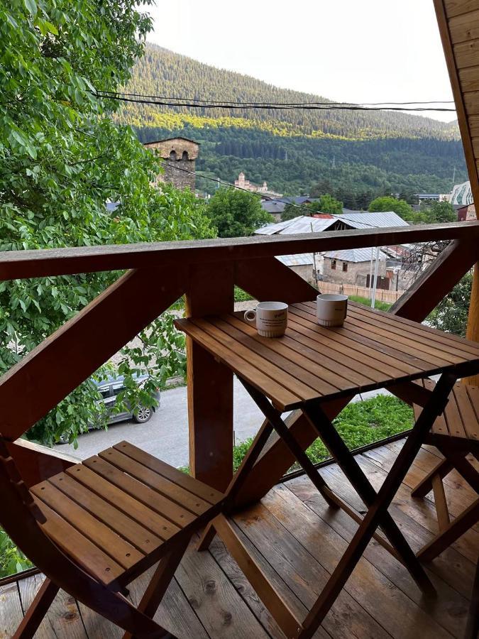 Guesthouse Data Местія Екстер'єр фото