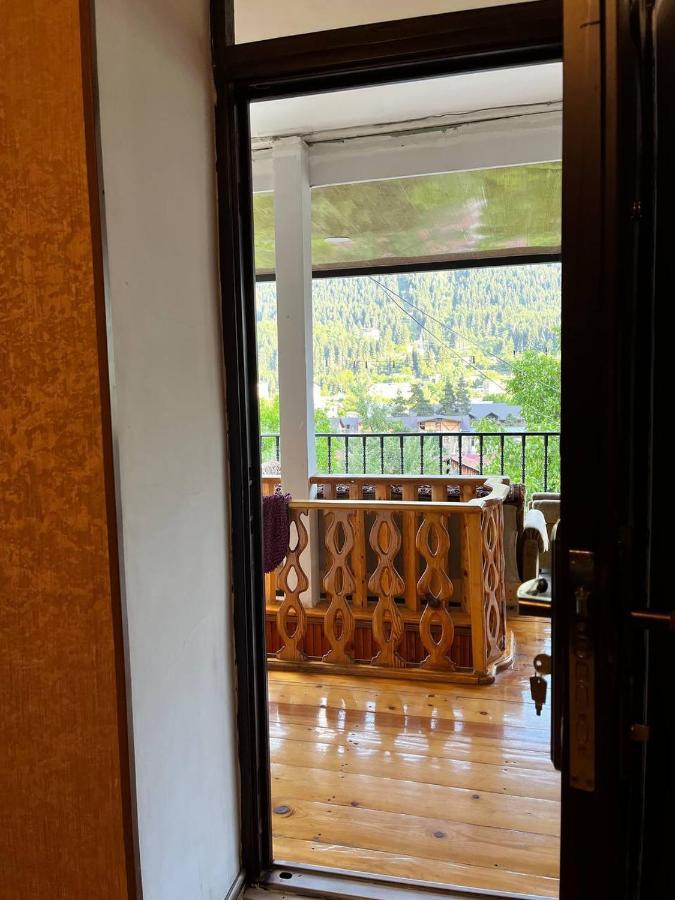 Guesthouse Data Местія Екстер'єр фото